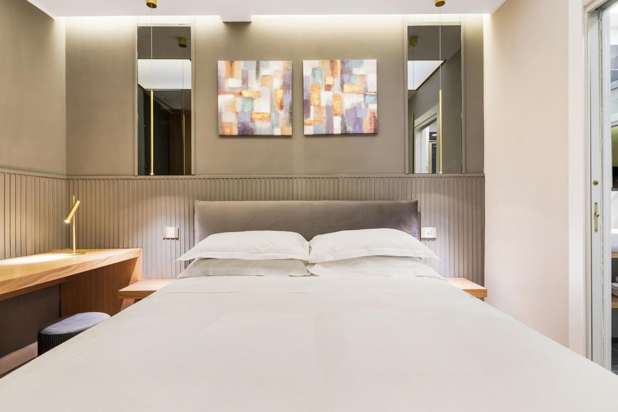 Spanish Steps Modern Gem *
